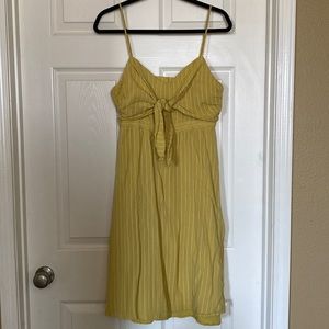 Front tie dress